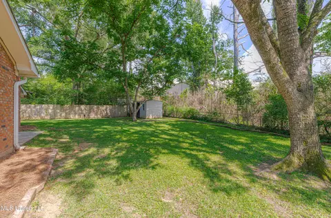 Exterior - 809 Normandy Dr, Clinton, MS 39056 photo 6 of 8