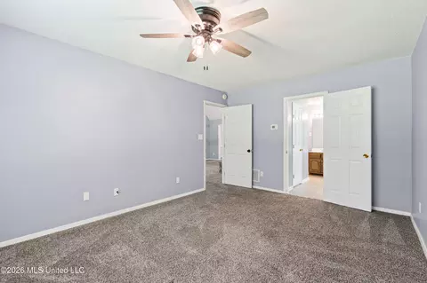 Bedroom - 6985 Stanley Dr, Olive Branch, MS 38654 photo 2 of 3