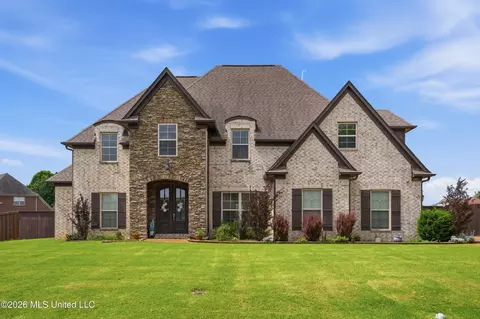 1885 Daffodil Dr, Southaven, MS 38672