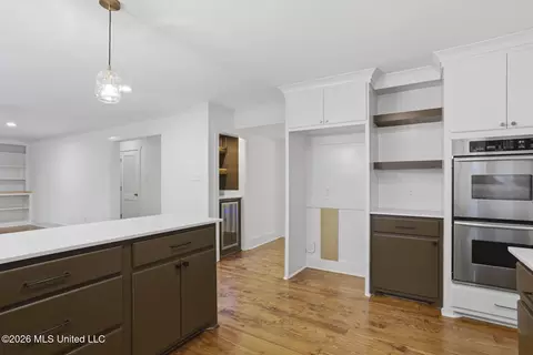 Other - 4455 E Ridge Dr, Jackson, MS 39211 photo 7 of 12