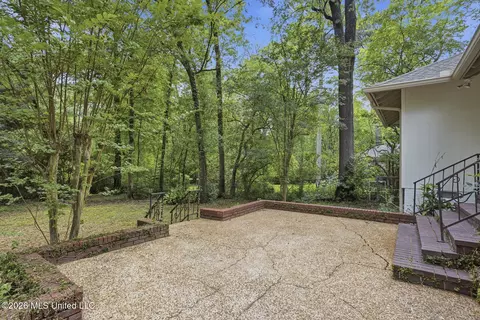 Exterior - 4455 E Ridge Dr, Jackson, MS 39211 photo 4 of 7