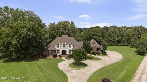 Exterior - 116 Cherry Rose Trl, Canton, MS 39046 photo 2 of 9