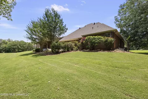 Exterior - 116 Cherry Rose Trl, Canton, MS 39046 photo 7 of 9