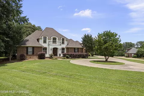 Exterior - 116 Cherry Rose Trl, Canton, MS 39046 photo 5 of 9