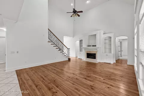 Living - 116 Cherry Rose Trl, Canton, MS 39046 photo 3 of 4