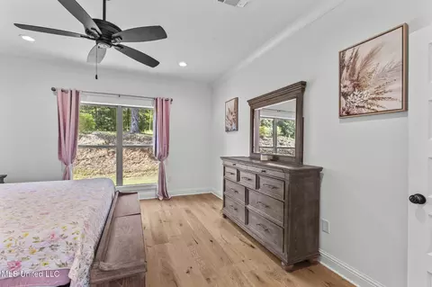 Bedroom - 600 Ponderosa Dr, Flowood, MS 39232 photo 3 of 6