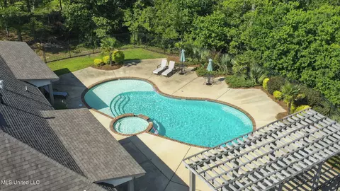 Exterior - 600 Ponderosa Dr, Flowood, MS 39232 photo 14 of 14