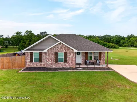 8405 Mint Julep Dr, Perkinston, MS 39573