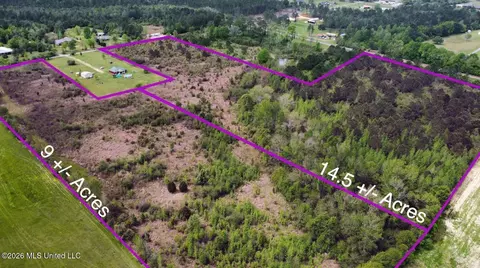 6211 Wesley Powell Rd, Lucedale, MS 39452