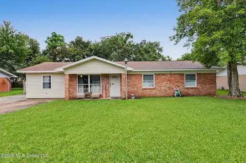 1005 Alverado Dr, Long Beach, MS 39560
