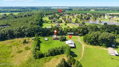 4004 Green Meadow Dr, Hernando, MS 38632