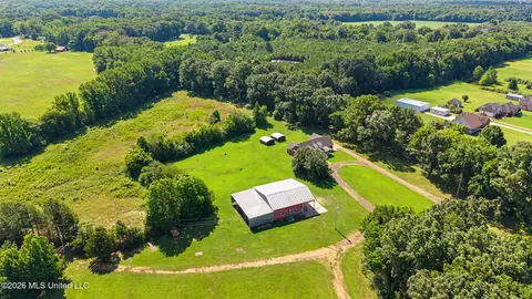 View/Area - 4004 Green Meadow Dr, Hernando, MS 38632 photo 3 of 4