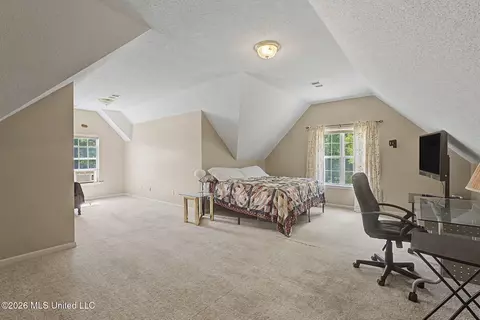 Bedroom - 4004 Green Meadow Dr, Hernando, MS 38632 photo 2 of 2