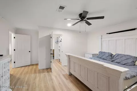 Bedroom - 592 Nub Mc Nair Rd, Magee, MS 39111 photo 3 of 4