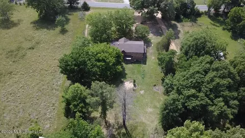 Other - 4710 Smith Rd, Hernando, MS 38632 photo 2 of 7