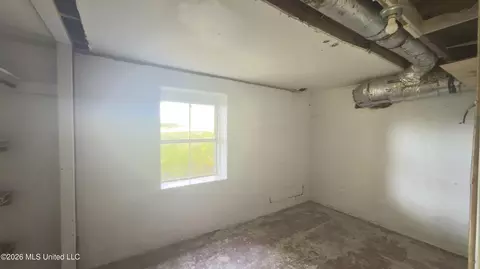 Bedroom - 4710 Smith Rd, Hernando, MS 38632 photo 3 of 3