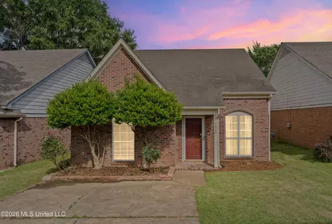 7420 Overlook Dr, Southaven, MS 38671