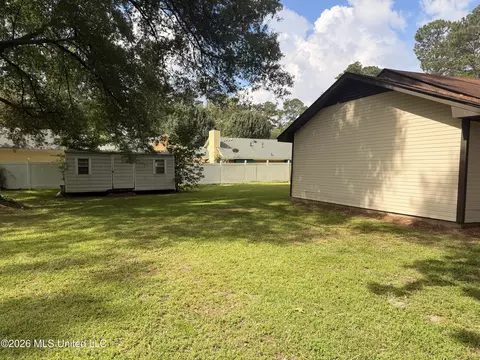 Exterior - 141 Plum Tree Rd, Brandon, MS 39047 photo 7 of 13