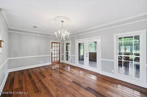 Dining - 38 Greystone Dr, Madison, MS 39110 photo 1 of 2