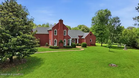 Exterior - 38 Greystone Dr, Madison, MS 39110 photo 15 of 18