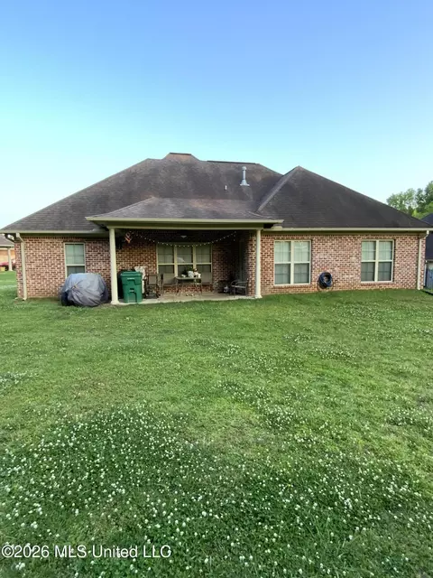 Exterior - 785 Creston Dr, Byram, MS 39272 photo 6 of 8