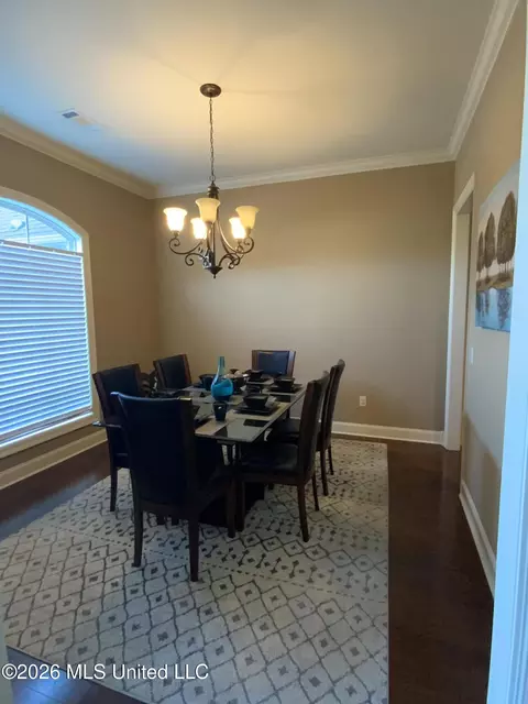 Dining - 785 Creston Dr, Byram, MS 39272 photo 1 of 2
