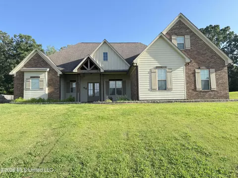46 Fairview Trl, Byhalia, MS 38611