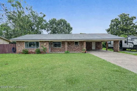 2215 Popps Ferry Rd, Biloxi, MS 39532