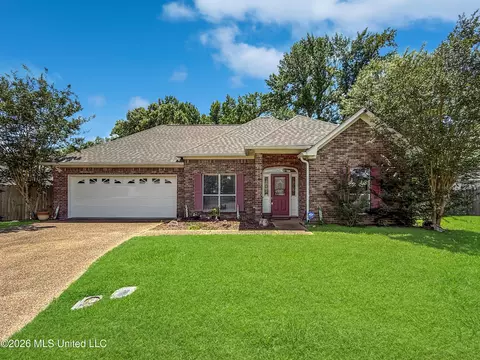 1103 Arbor Pl, Brandon, MS 39042