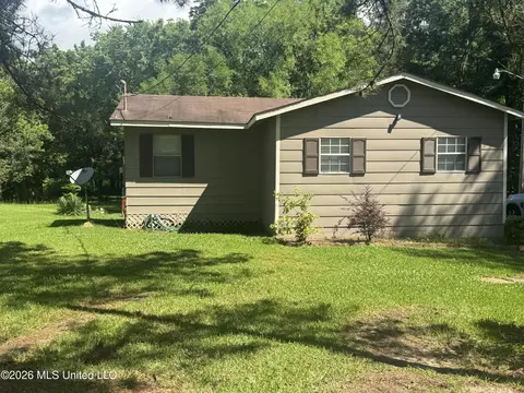 1484 Clinton Raymond Rd, Clinton, MS 39056