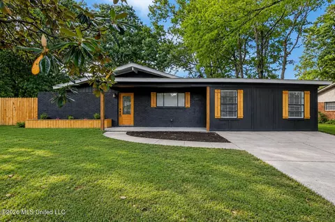 2919 Prince George, Hattiesburg, MS 39402