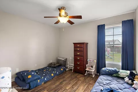 Bedroom - 612 Shadowridge Dr, Brandon, MS 39047 photo 3 of 3