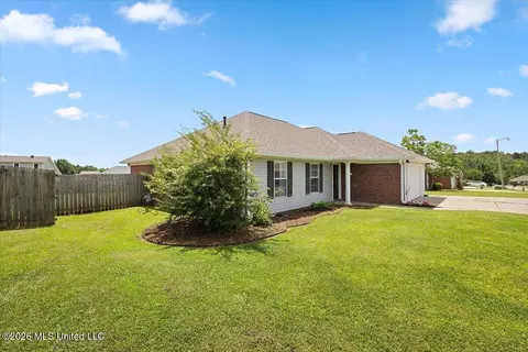 Exterior - 612 Shadowridge Dr, Brandon, MS 39047 photo 2 of 6