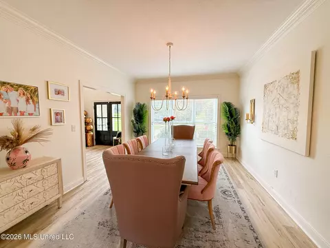 Dining - 114 Redbud Dr, Brandon, MS 39047 photo 2 of 3