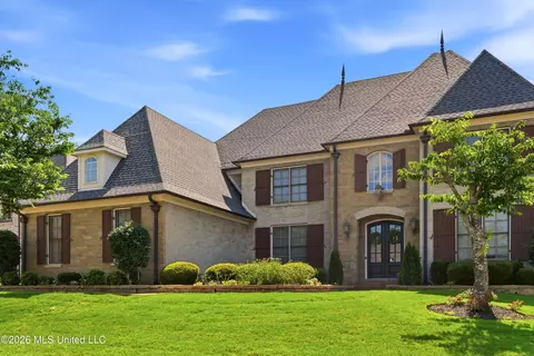6439 Cody Cv, Olive Branch, MS 38654