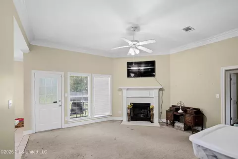 Living - 129 Warrior Ln, Clinton, MS 39056 photo 1 of 2
