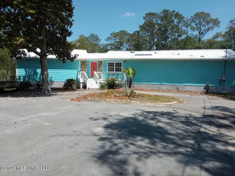 1832 Seacrest, Gautier, MS 39553