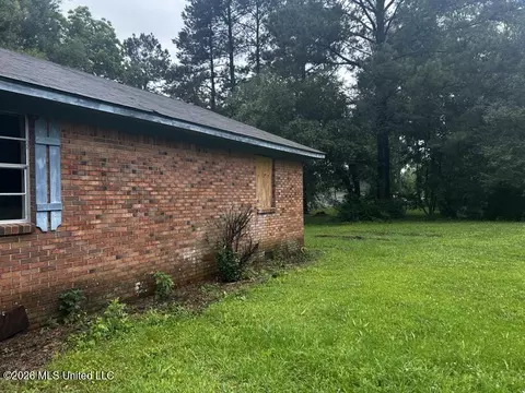 314 N Main St, Mount Olive, MS 39119 photo 3
