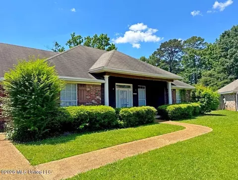 Exterior - 305 Alder Cv, Pearl, MS 39208 photo 2 of 4