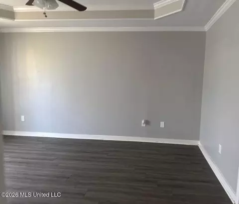 Living - 305 Alder Cv, Pearl, MS 39208 photo 1 of 1