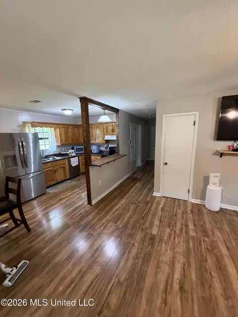 16929 Shenandoah Rd, Moss Point, MS 39562