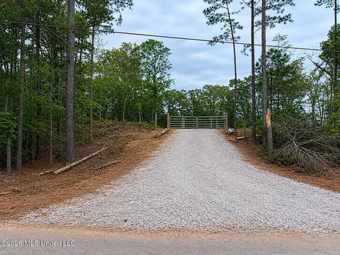 0 Shrock Rd, Camden, MS 39045