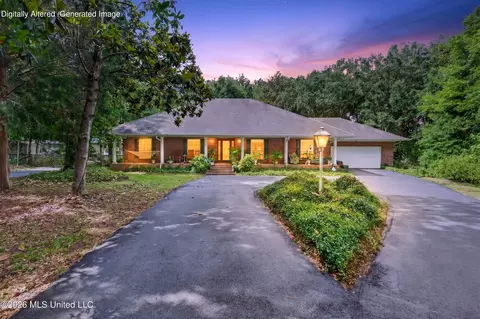 13293 Riverland Dr, Biloxi, MS 39532