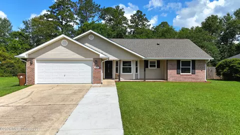 14177 Saddie St, D'iberville, MS 39540