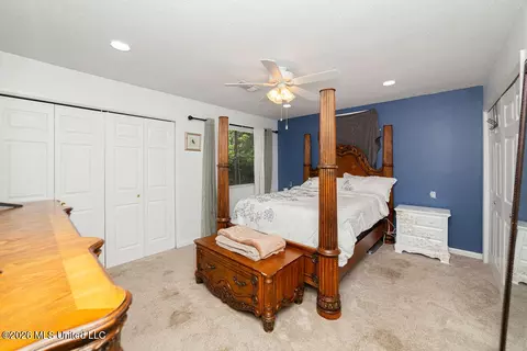 Bedroom - 5420 Diamondhead Dr, Diamondhead, MS 39525 photo 2 of 3