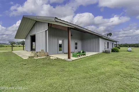 Exterior - 482 Cane Creek Rd, Flora, MS 39071 photo 5 of 7