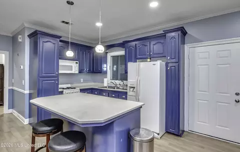 Kitchen - 482 Cane Creek Rd, Flora, MS 39071 photo 2 of 6