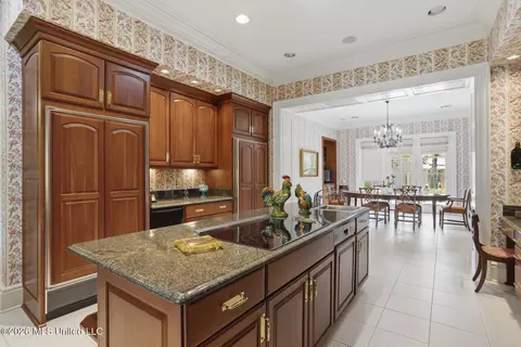 Kitchen - 147 Chantilly Dr, Madison, MS 39110 photo 5 of 7