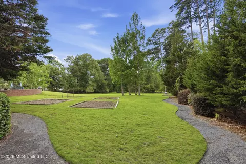 Exterior - 147 Chantilly Dr, Madison, MS 39110 photo 20 of 28
