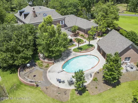 Exterior - 147 Chantilly Dr, Madison, MS 39110 photo 26 of 28